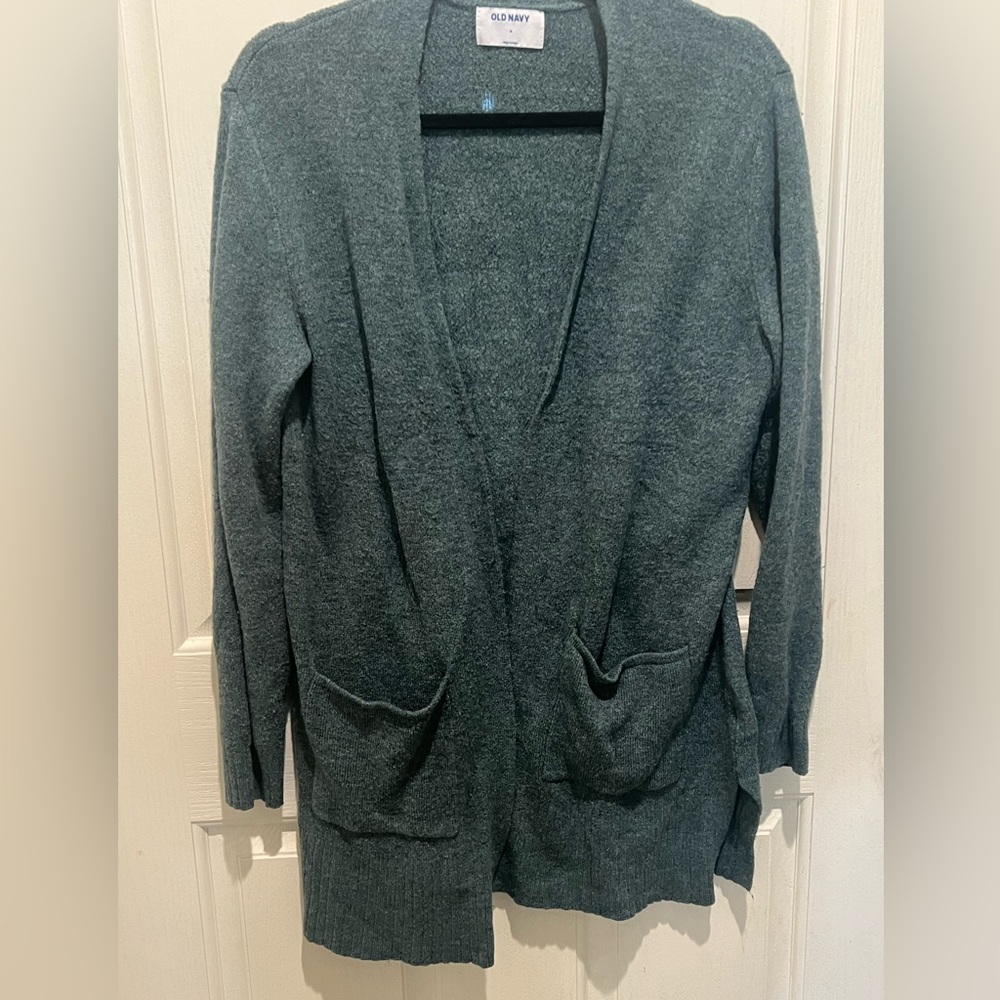 Old‎ navy cardigan